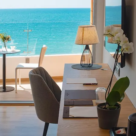 Hotel Amare Shëngjin