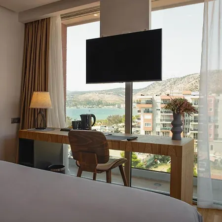 Amare Hotel 4*